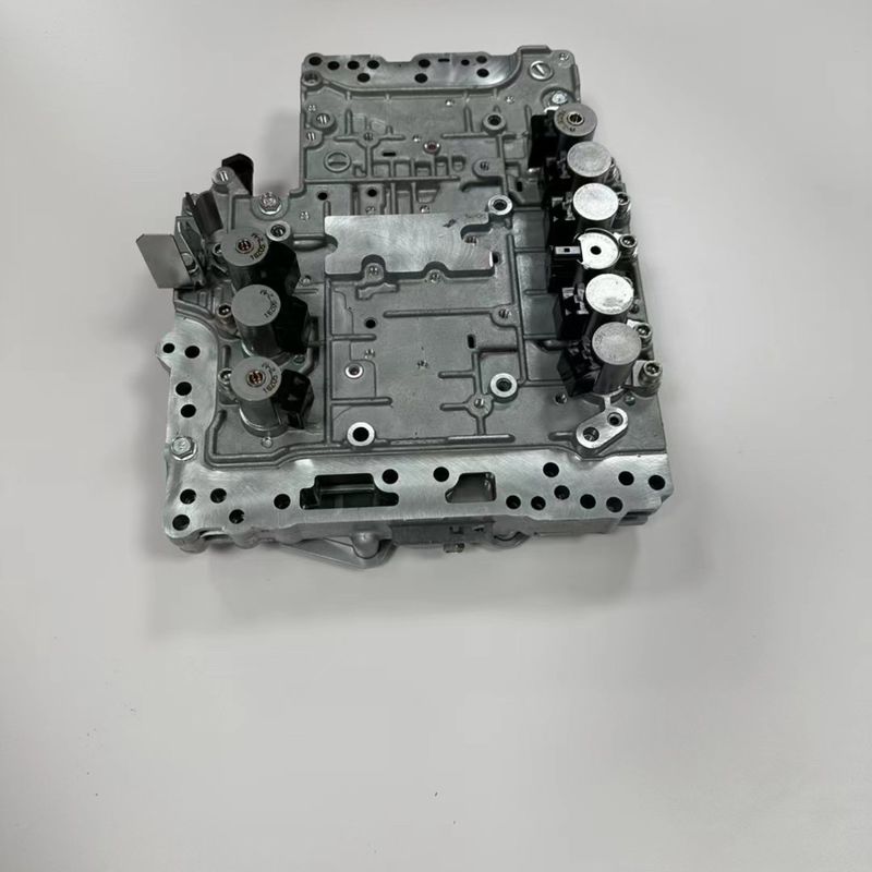 RE7R01A JR710E Cuerpo de válvula de transmisión para Nissan e Infiniti 2023 en tamaño 35X35X25CM