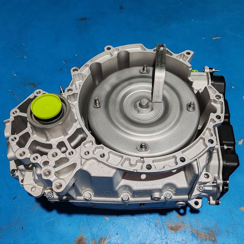 N o E O. HS7P-7000-GB 110KG en buen estado Chasis de automóvil Parte 6F35 2.5L 2WD 2X2 Caja de cambios de transmisión