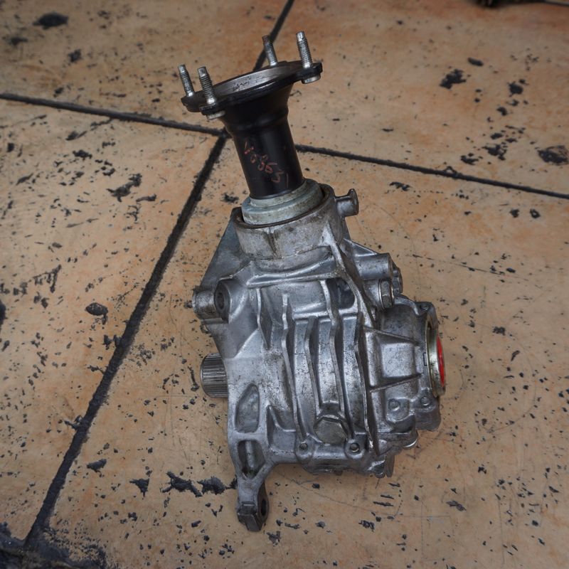 9L8Z7A103D 9L8Z7A103J Casilla de transferencia de diferencial para Mazda CX9 6F35 Sistema de chasis automático utilizado