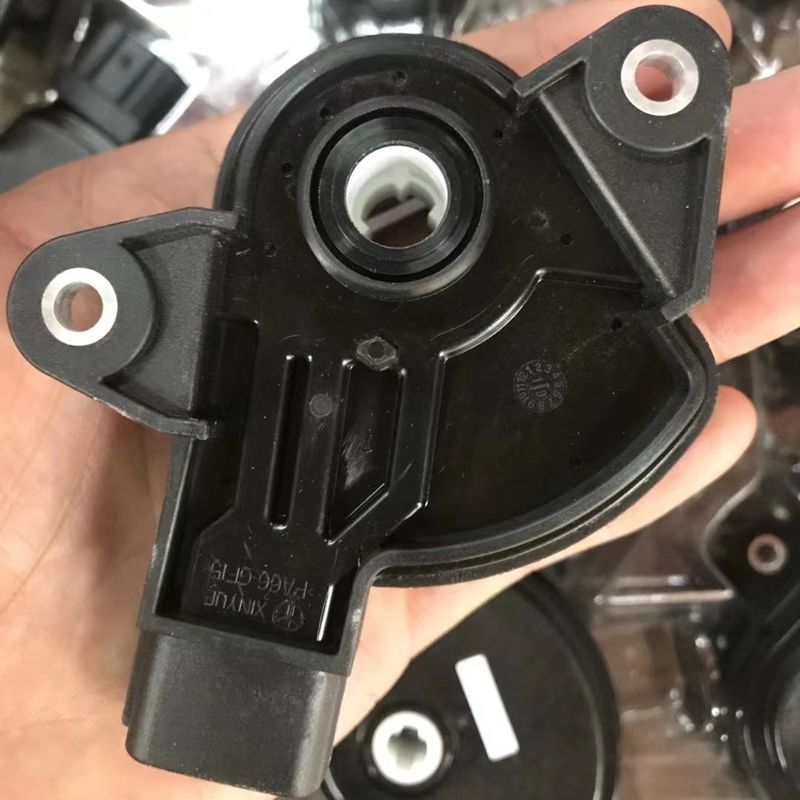 El sensor de posición del engranaje de transmisión 0511-659074 para GEELY Ssangyong Lifan