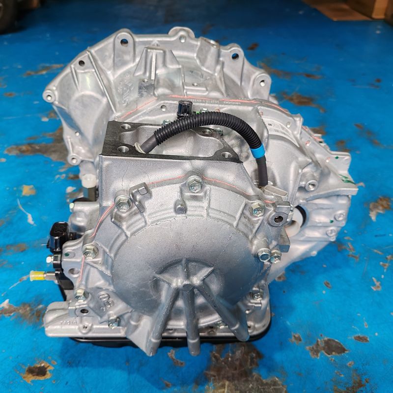 S30 Saloon TRANSMESUN Original AISIN SSII TS-40SN 4 velocidades de transmisión de la caja de cambios para el FENGSHEN