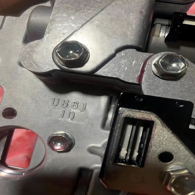 nueva transmisión automática U661E U661F Cubierta de válvula 35410-48051 3541048051 para Toyota 2014-2022