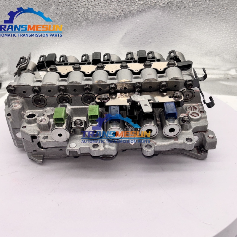 El conjunto de la carrocería de la válvula de la transmisión automática GA8G45AW 24338744991 es aplicable a la versión del sensor de temperatura de aceite único del BMW X1 F48