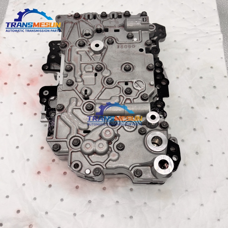 El conjunto de la válvula de la carrocería de la transmisión automática GA8G45AW es aplicable al Mini F54 la versión del sensor de temperatura de aceite dual BMW X1 F48